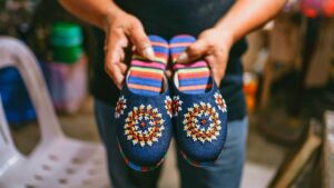 clothing companies that give back