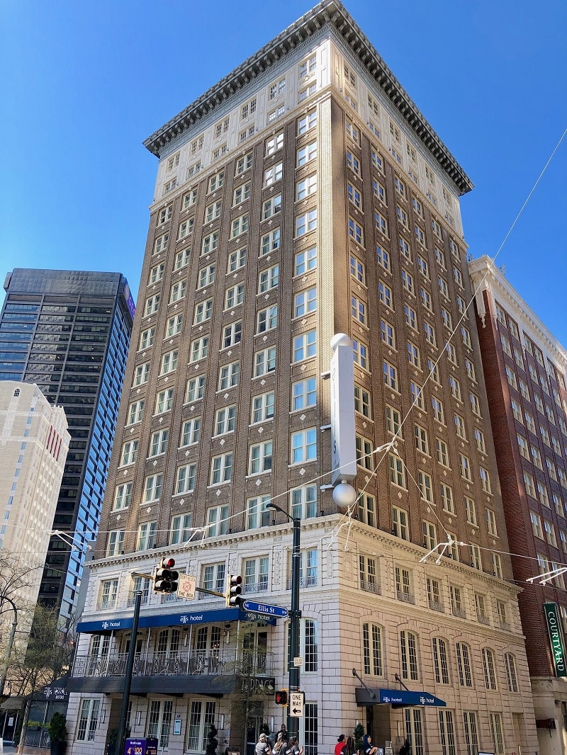 atlanta, georgia sustainable tourism at Ellis Hotel