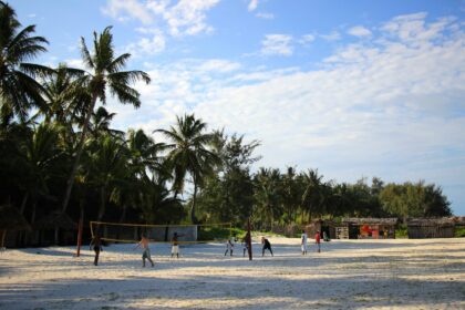 Galu Beach, Pinewood Beach Resort & Spa