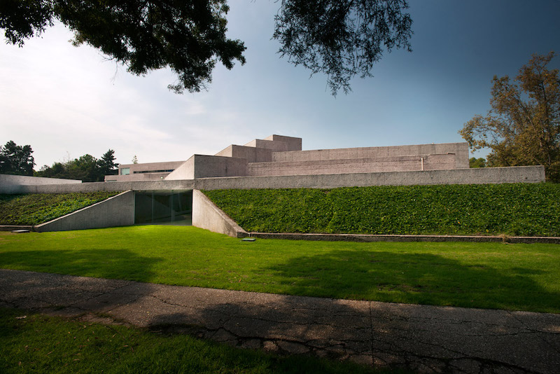 entrance of the Museo Tamayo in Mexico City