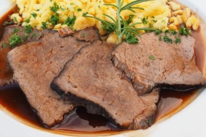 sauerbraten-spatzle-gravy