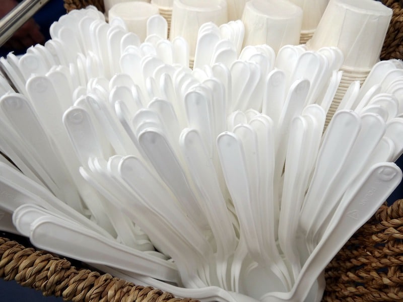 plastic straws are not a part of plastic-free travel