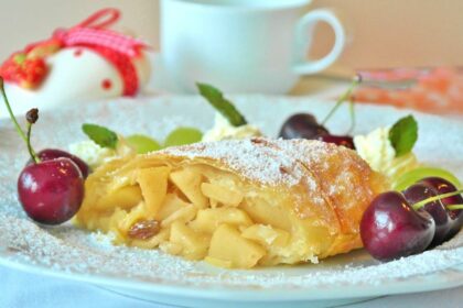 Apfelstrudel recipe