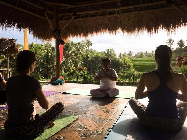 yoga and hiking retreat in Bali, Indonesia